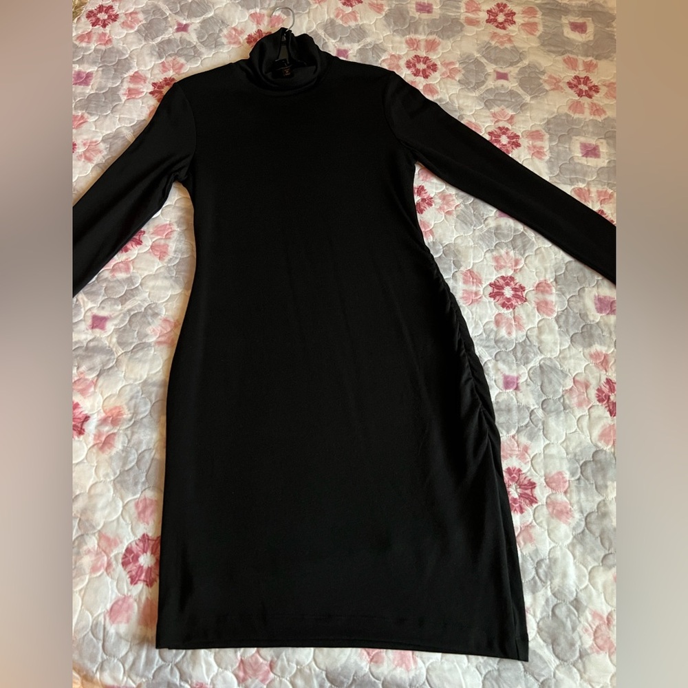 Banana Republic Black Long Sleeve Turtleneck Stretch Knit Dress Side Ruching PM